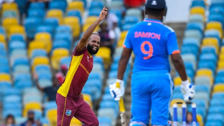 West Indies need 182 to win the second ODI against India, who absolutely collapsed after a good start.