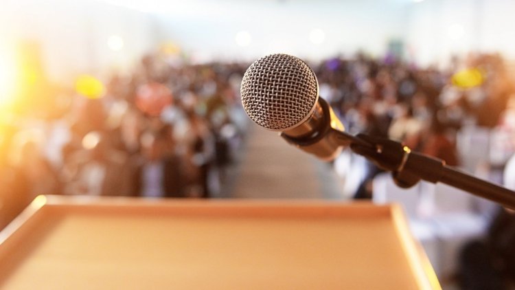 Mastering the Art of Public Speaking: Your Guide to Confident Communication